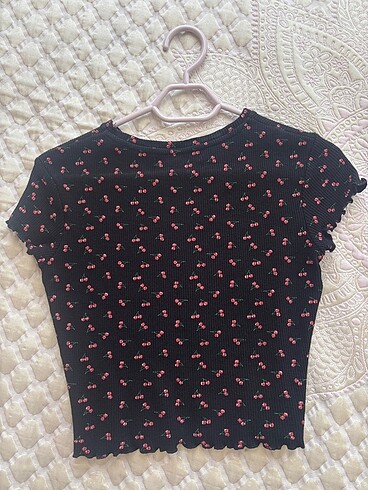 Pull and Bear Pull and Bear kirazlı crop