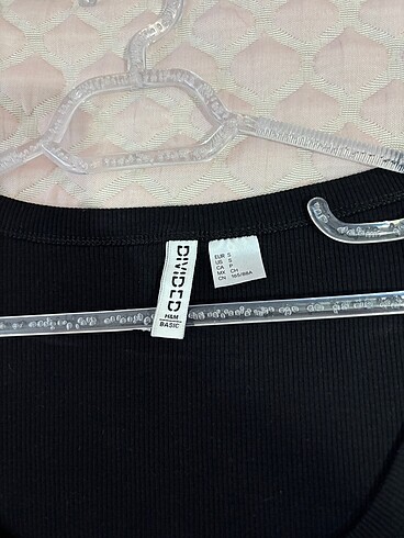 H&M H&M siyah crop üst