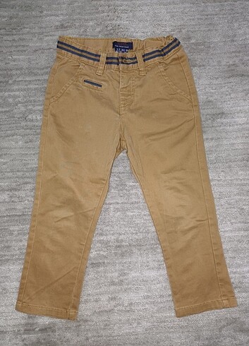 LC Waikiki 3-4 yas kumaş pantolon 