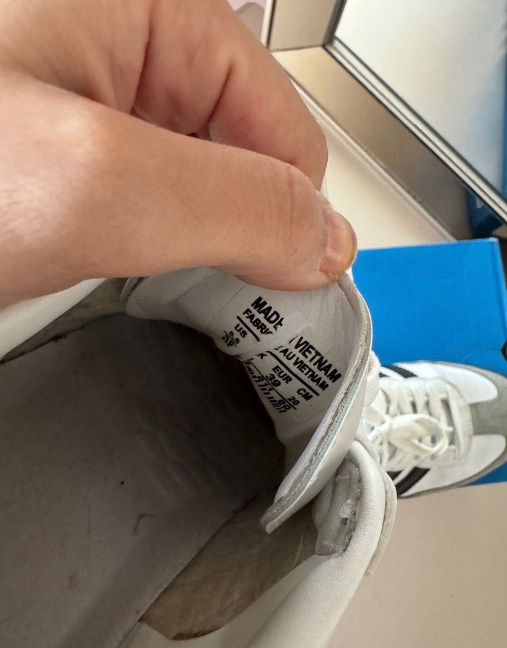 Beyaz Gri Kadın Spor Ayakkabı Velcro Detaylı - Görsel 2