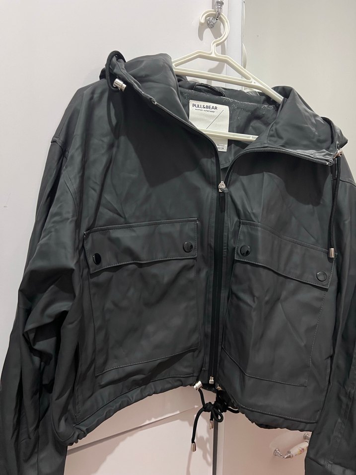 Kapüşonlu Siyah Kadın Ceket - Görsel 2