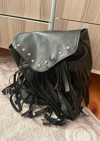 Beden Siyah Deri Püsküllü Gotik Sırt Çantası