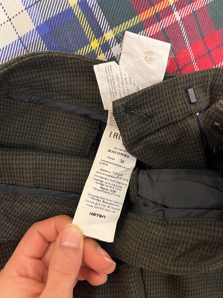 Kadın Siyah Pilili Kumaş Pantolon - Görsel 3