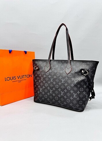 Louis Vuitton Kol çantası 