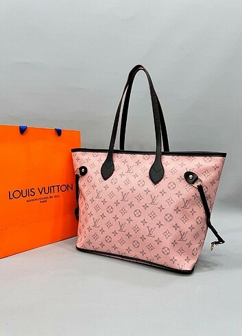 Louis Vuitton Çanta 