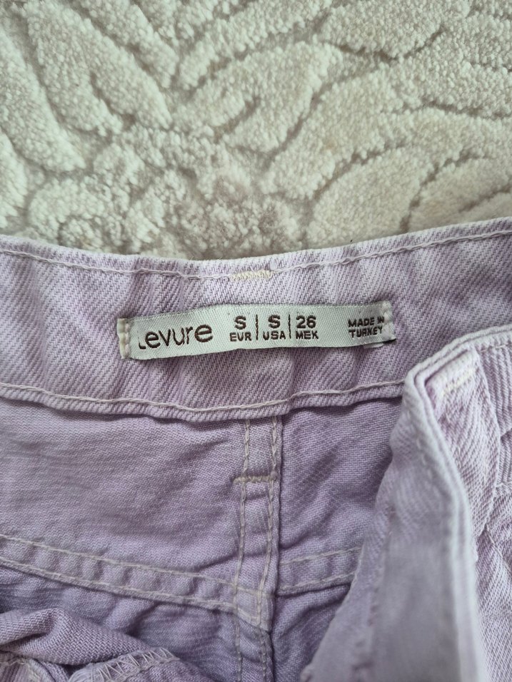 Mor Düğmeli Denim Mini Şort - Görsel 3