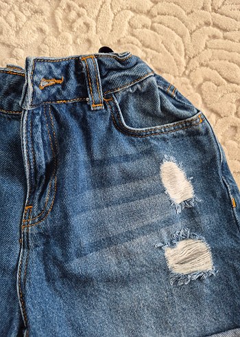 Kız Çocuk Mavi Bol Kesim Kot Şort - Görsel 3