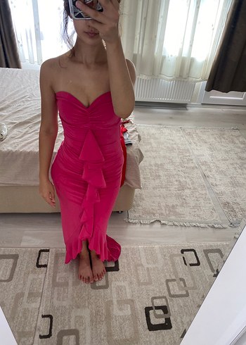 Pembe Drapeli Straplez Uzun Abiye Elbise
