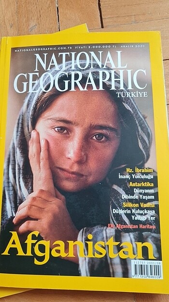  National Geographic 2001