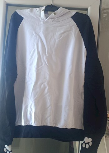 Siyah-Beyaz Kapüşonlu Sweatshirt