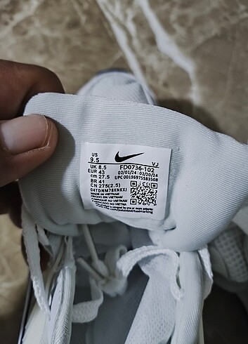 Nike NİKE SPOR AYAKKABISI ORJİNAL sıfır ürün kullanılmamış