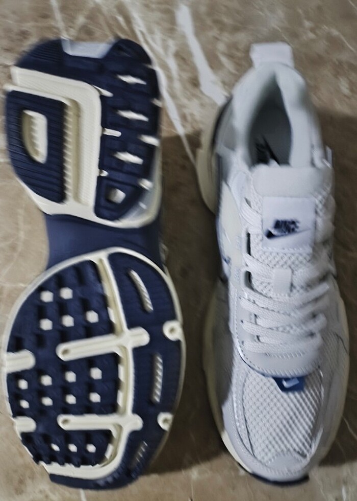 NİKE SPOR AYAKKABISI ORJİNAL sıfır ürün kullanılmamış - Görsel 5