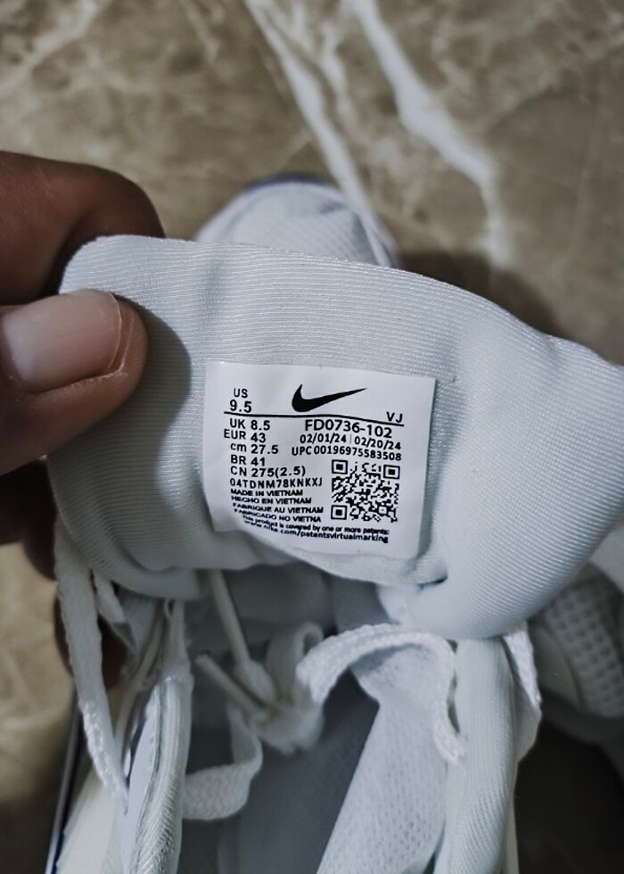 NİKE SPOR AYAKKABISI ORJİNAL sıfır ürün kullanılmamış - Görsel 2