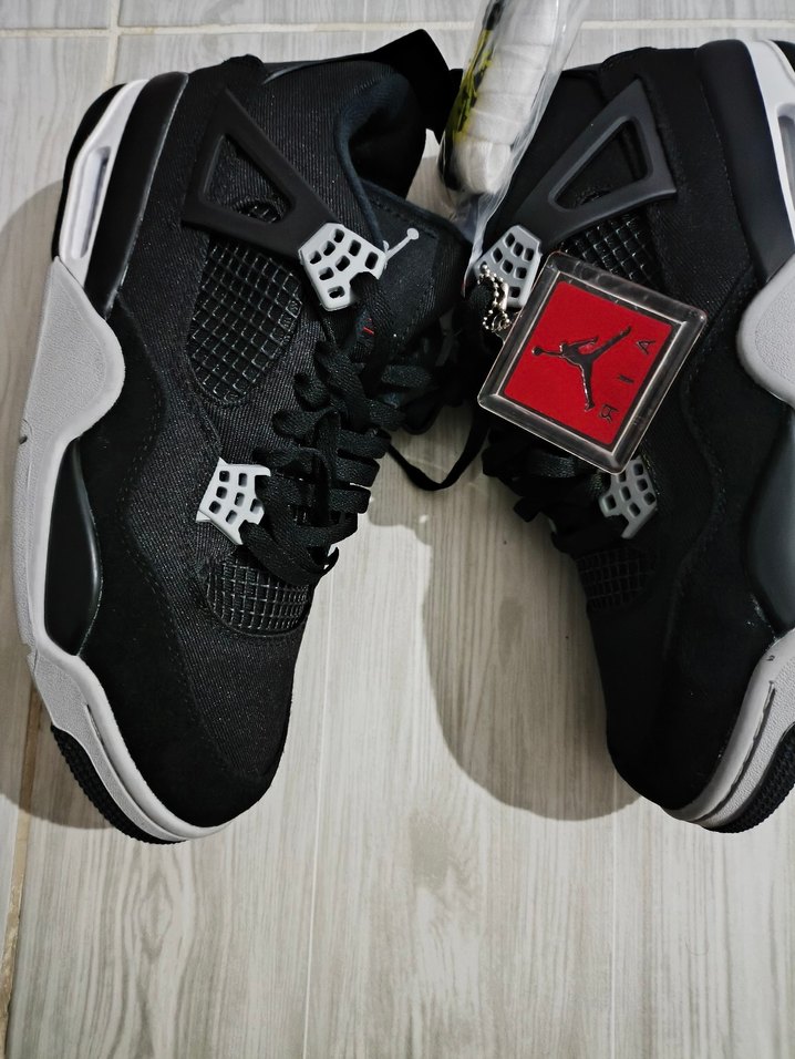 Air Jordan basketbol ayakkabısı - Görsel 4