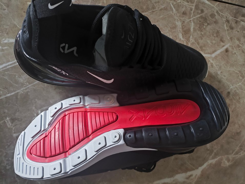 Nike Air 270 - Görsel 3
