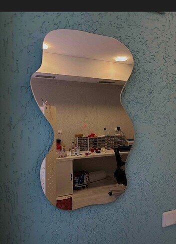 Beden Şekilli konsol ayna