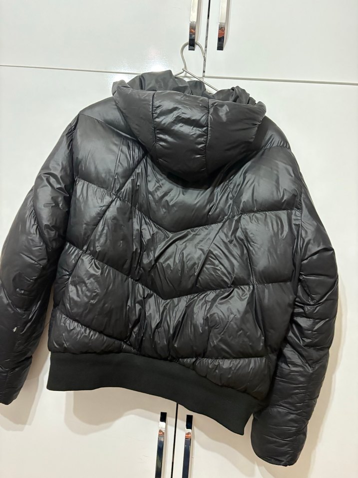 Siyah Fermuarlı Kadın Kışlık Ceket - Görsel 2