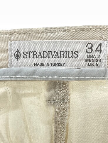 34 Beden çeşitli Renk Stradivarius Düz Kesim %70 İndirimli.