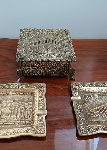 antika akropolis kabartmalı küllük ve kutusu
