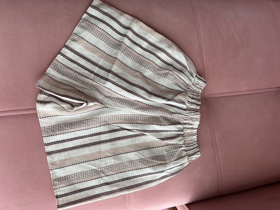 Bohem Tarzı Bej Pilili Kadın Şort - Görsel 2