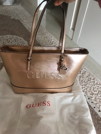 Guess yeni canta