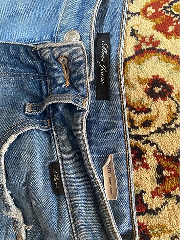 s Beden Yüksek bel Mom Jean