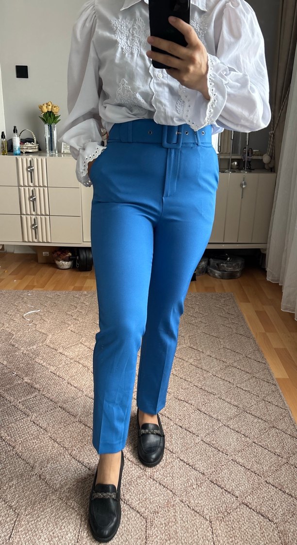 Mavi Kemerli Midi Kot Pantolon - Görsel 3