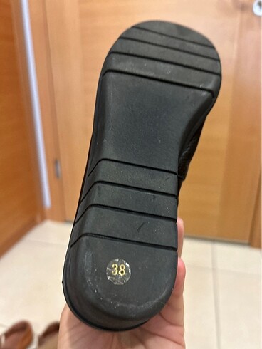 38 Beden Derimod sıfır ayakkabı