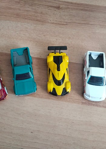 Renkli Mini Oyuncak Arabalar Seti