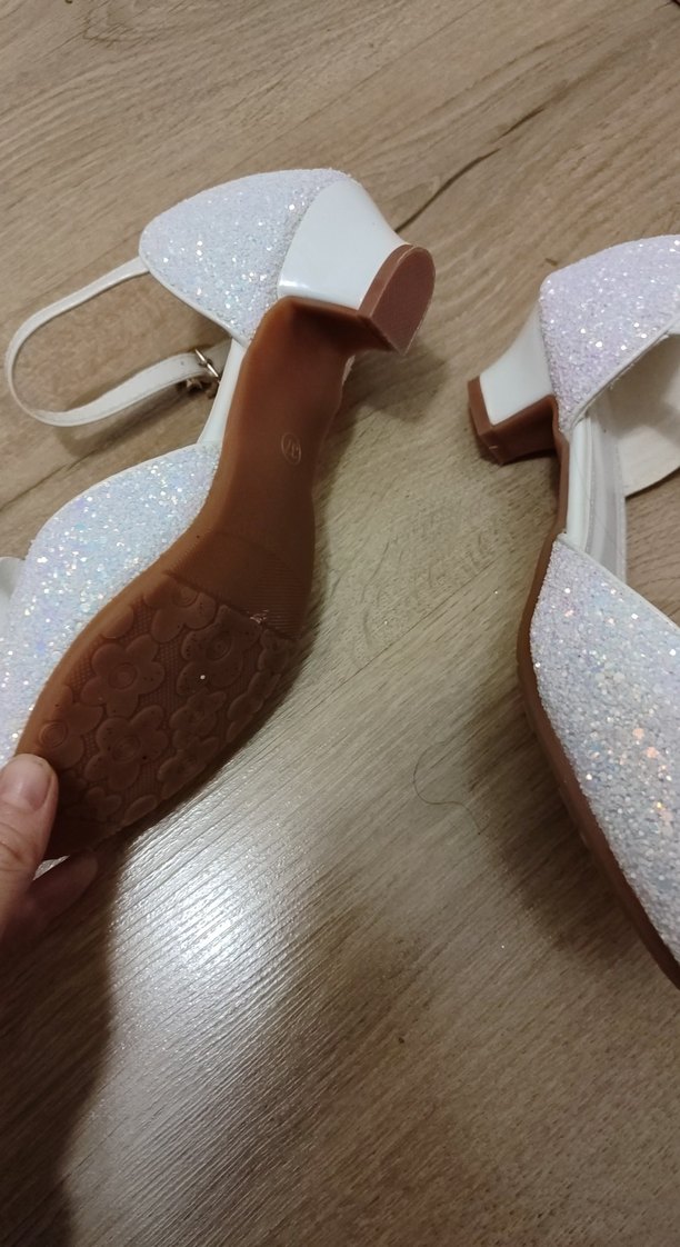 Kız Çocuk Beyaz Fiyonklu Babet Ayakkabı - Görsel 5