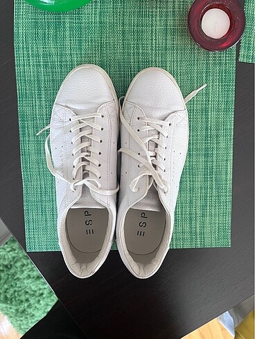 38 Beden beyaz Renk Esprit beyaz sneakers