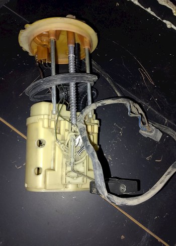 A 160 mercedes benzin filitresi - Görsel 4