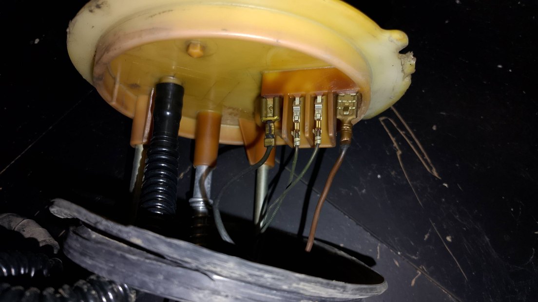 A 160 mercedes benzin filitresi - Görsel 2