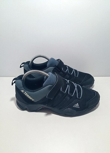 Adidas terrex ax2r