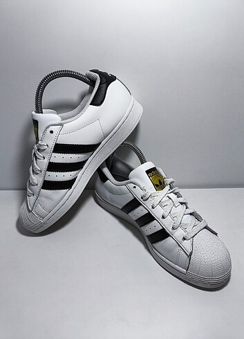 39 Beden beyaz Renk Adidas superstar 