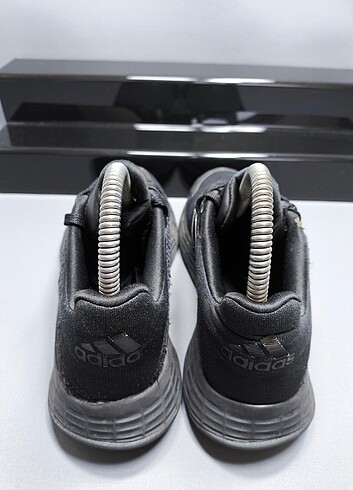 37 Beden siyah Renk Adidas duramo sl