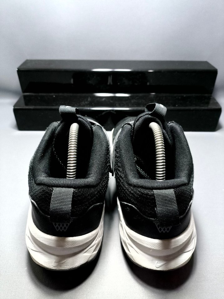 ORİJİNAL NİKE TEAM HUSTLE - Görsel 4