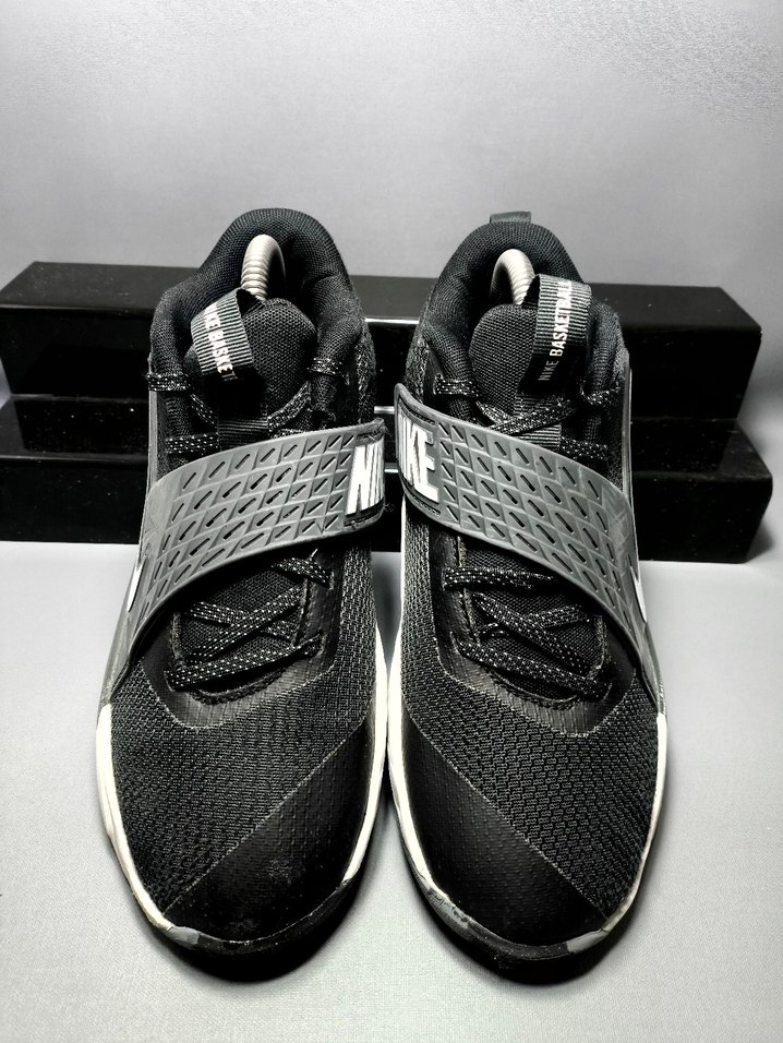 ORİJİNAL NİKE TEAM HUSTLE - Görsel 3