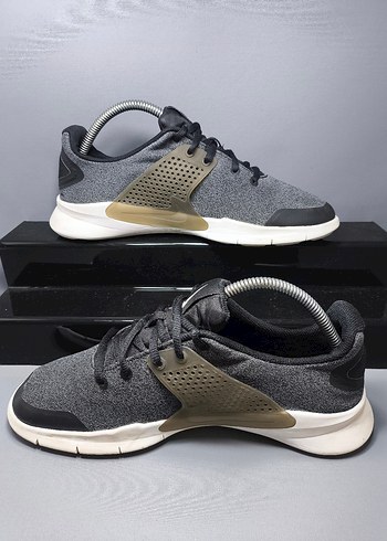 Nike ORİJİNAL NİKE SPOR AYAKKABI