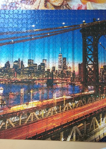 Şehir Manzaralı Çok Renkli Puzzle