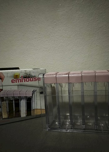 Kendinden standlı Emhouse 6'lı Şeffaf Baharat Seti Pembe Kapaklı - Görsel 2