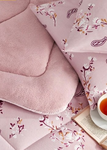 Çift kişilik Pembe Çiçek Desenli Çift taraflı Yorgan - Görsel 2
