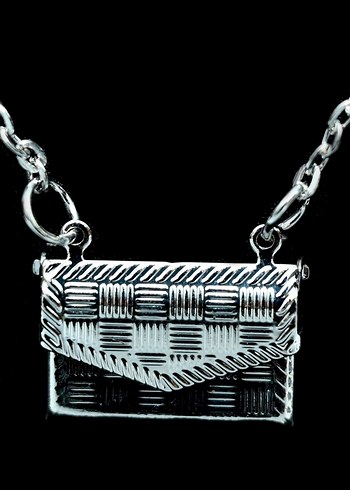 Zarf Kolye
Sevgililer gününe Özel not ve paket yapılır - Görsel 2