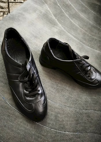 Bayan Siyah Klasik Goth Ayakkabı - Görsel 3