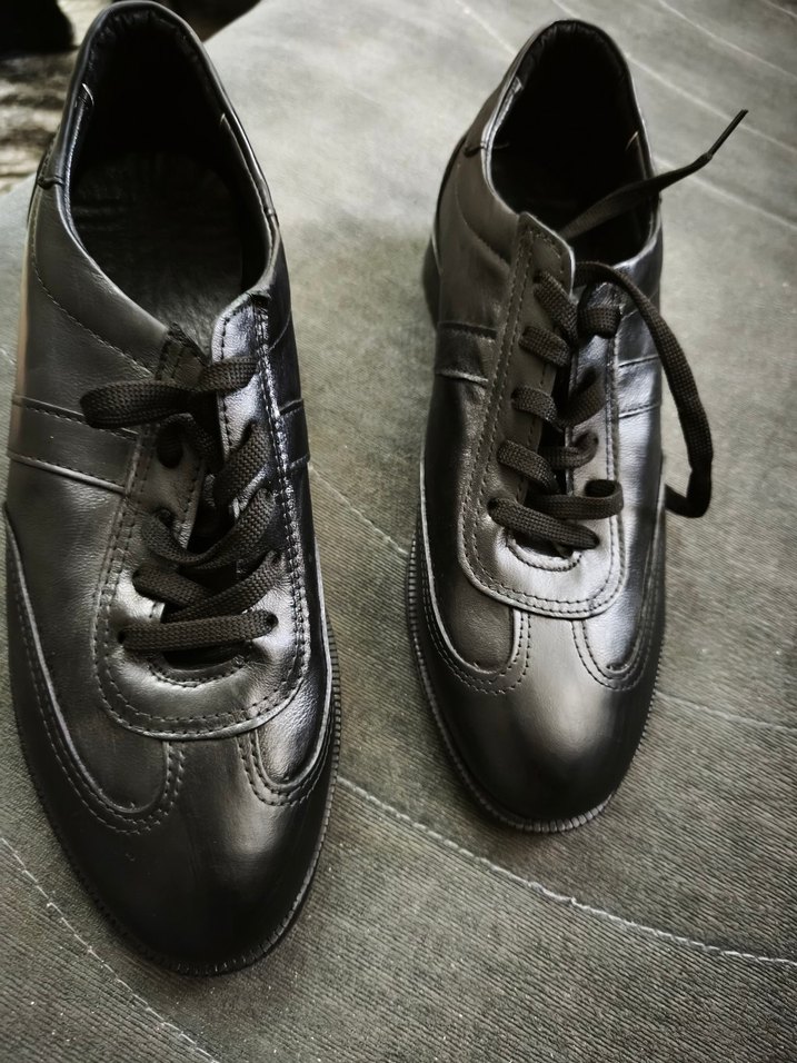 Bayan Siyah Klasik Goth Ayakkabı - Görsel 2