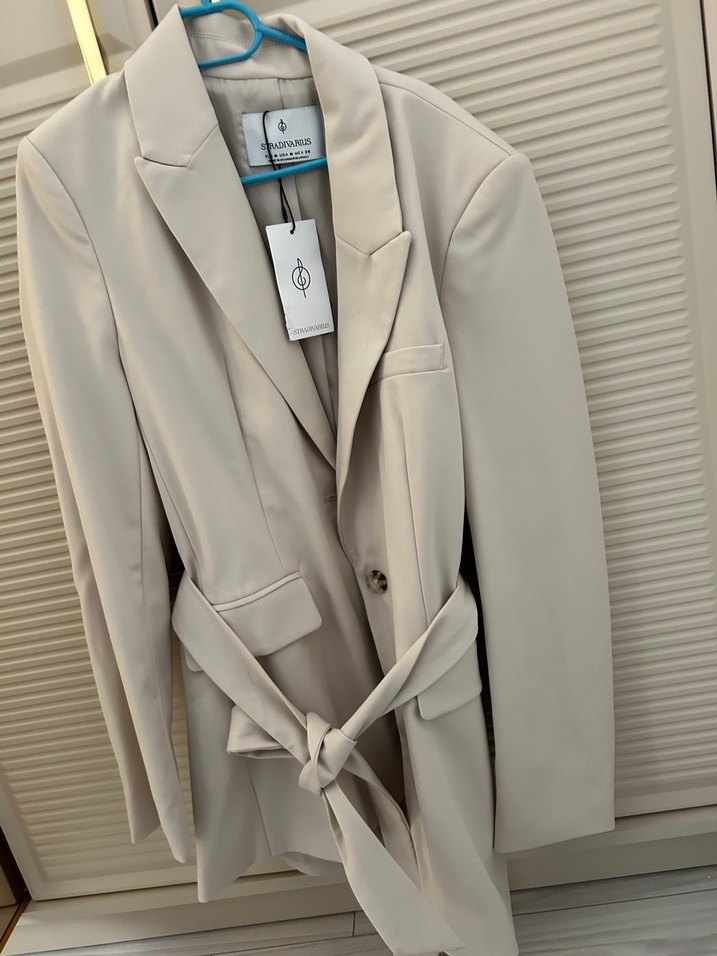 Bej Kemerli Kadın Blazer Ceket - Görsel 3