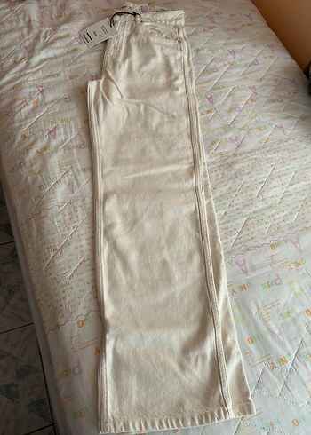 40 Beden beyaz Renk Kadın Beyaz Pamuklu Salaş Midi Jean