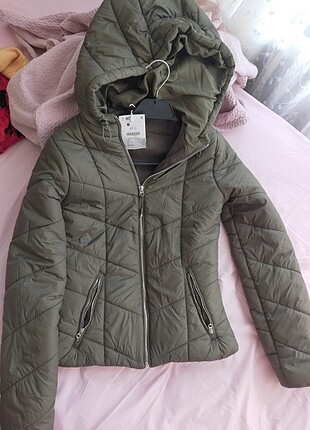 Bershka mont