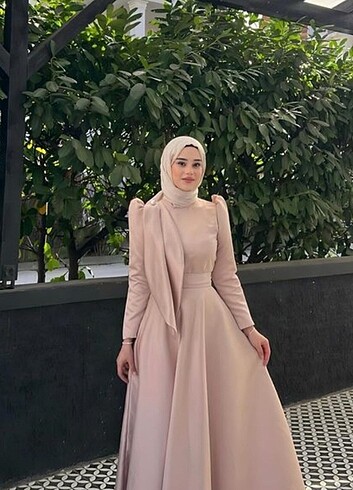 Zara Pudra Elbise