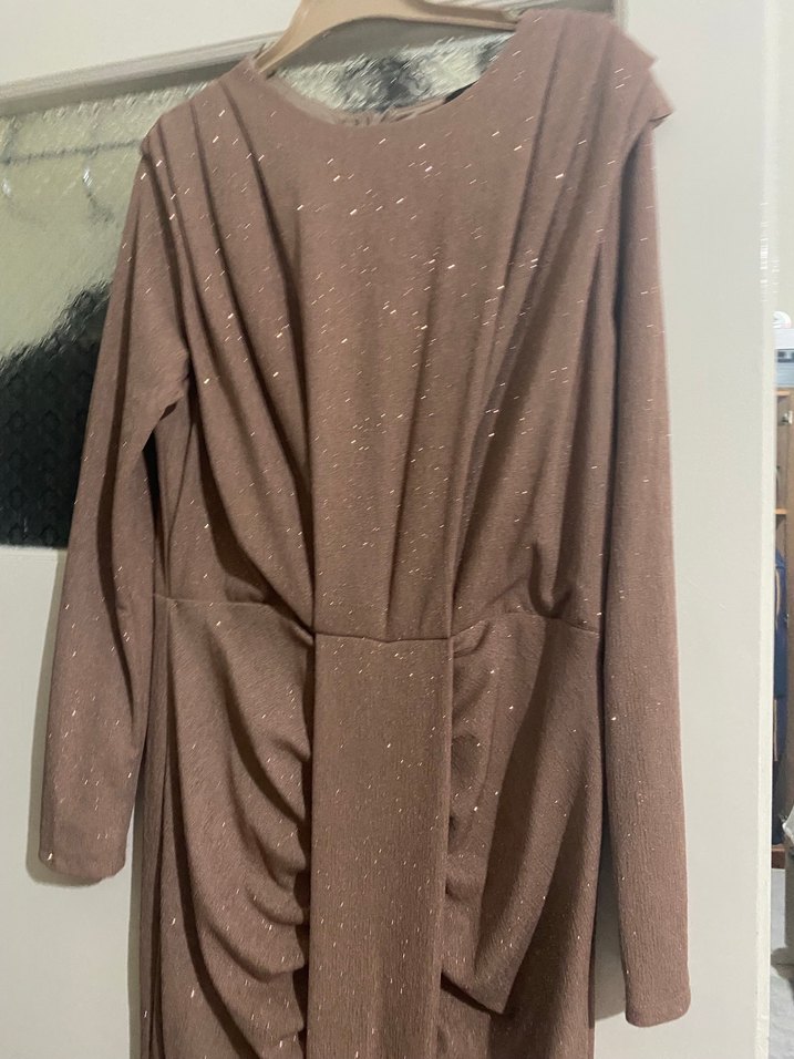 Uzun Kollu Kahverengi Drapeli Elbise - Görsel 2